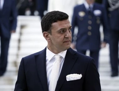 Β. Κικίλιας: «Με Τσίπρα και Καμμένο, ο κόσμος θα συνεχίσει να βάζει το χέρι στην τσέπη και να πληρώνει»